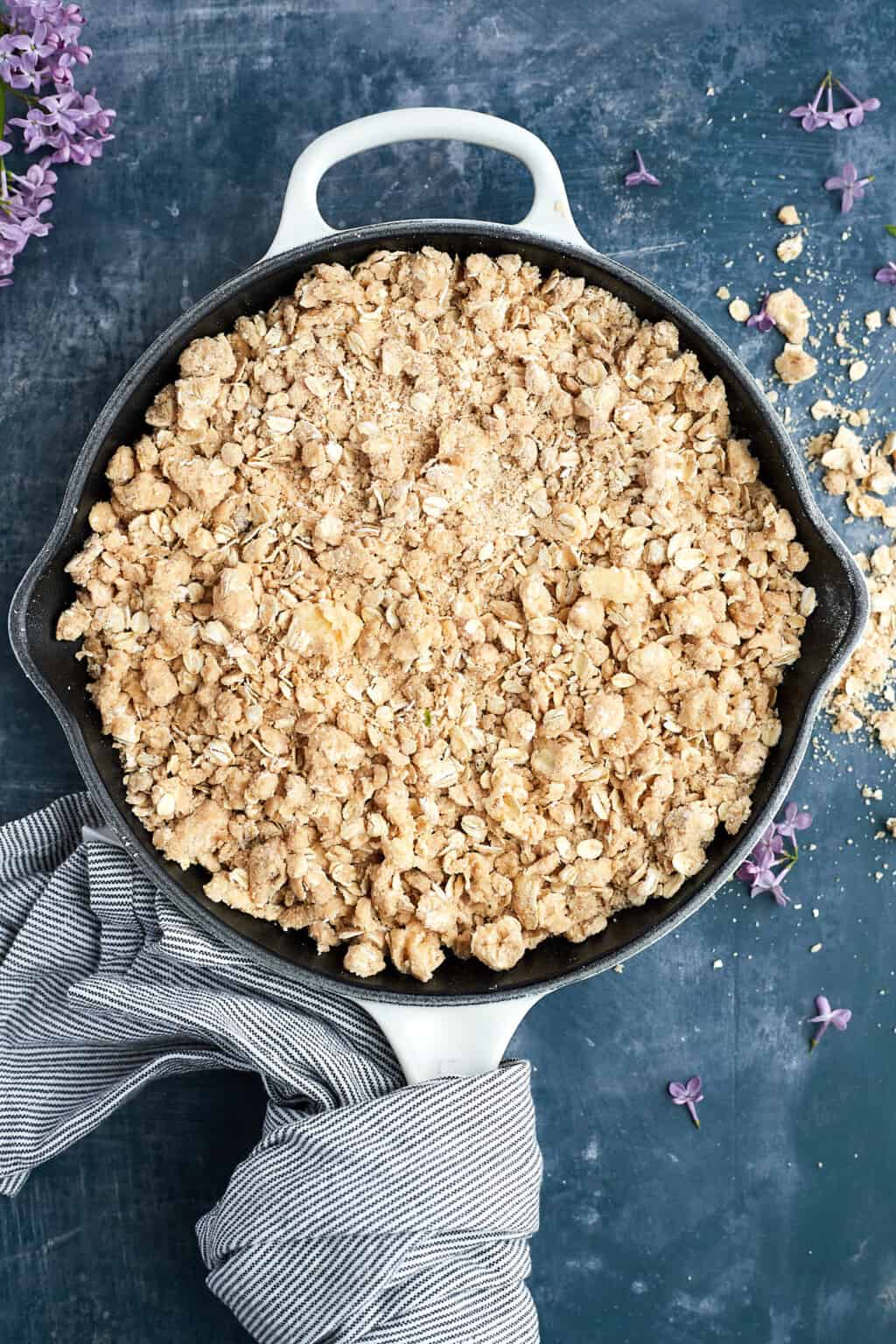 Simple Oat Crumble Topping For Apple Pie