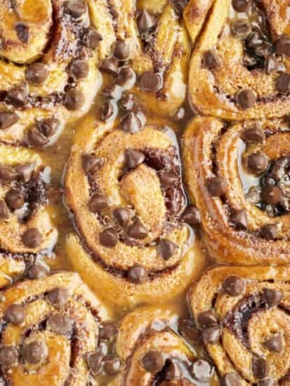 Chocolate Chip Cinnamon Rolls1508