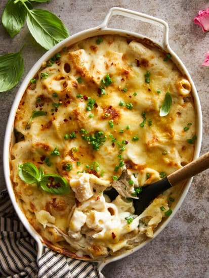 Overhead image of chicken spinach pasta bake.