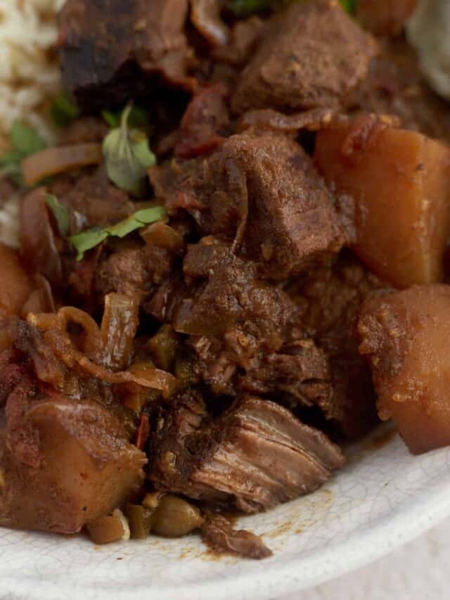 Middle Eastern Crock Pot Beef Stew - Food Dolls