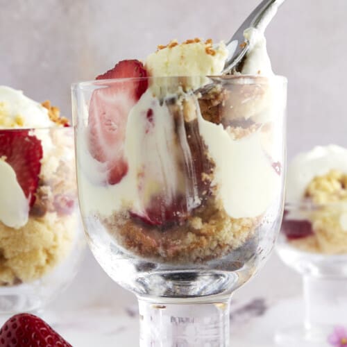 https://www.fooddolls.com/wp-content/uploads/2023/06/Summer-berry-triffle18948-500x500.jpg