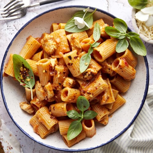 Spicy Chicken Rigatoni - Food Dolls