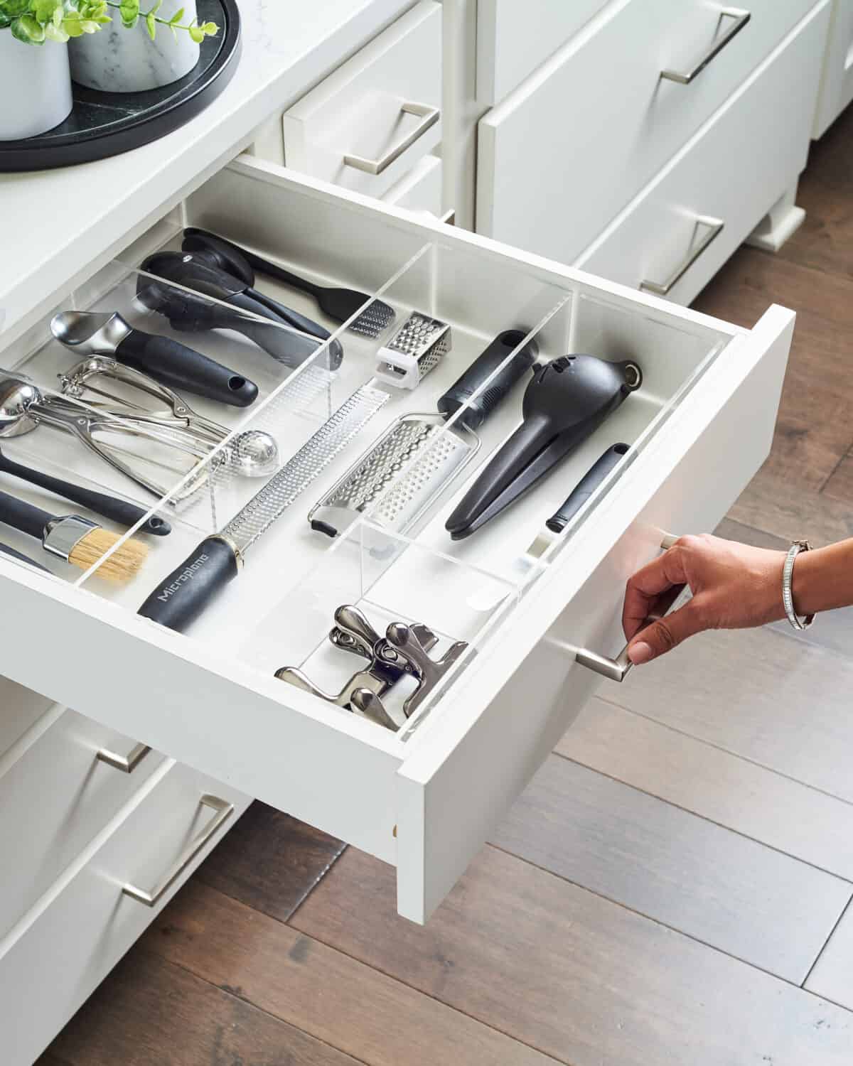 10 ideas for cabinet storage to help you conquer clutter