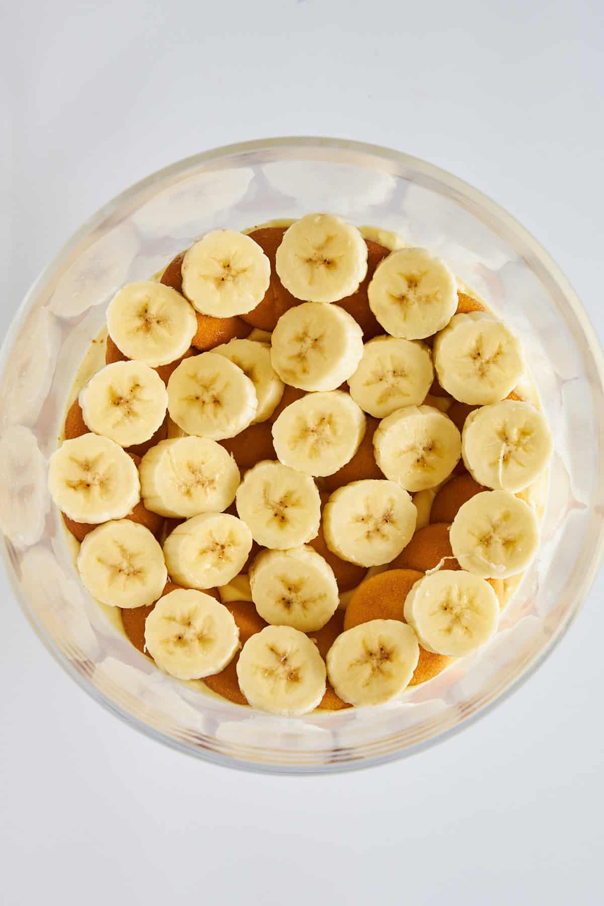 Overhead image of banana pudding. 